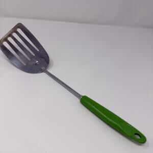 Ekco 13.5 in Stainless Slotted Spatula With Green Handle